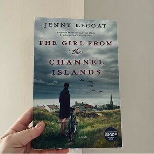 📚 4/25$ 📚 Historical Fiction Book